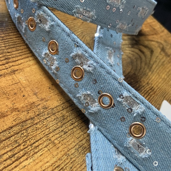 NWT DENIM ‘TRUE LOVE’ BELT!! - Picture 4 of 7